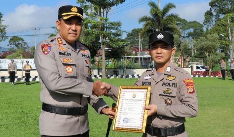 Selamatkan Anak Sekolah dari Kejahatan, Sosok Ini Diberi Penghargaan