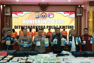 Polda Kaltim Ungkap Peredaran Narkoba di Samarinda-Balikpapan, 8 Orang Jadi Tersangka