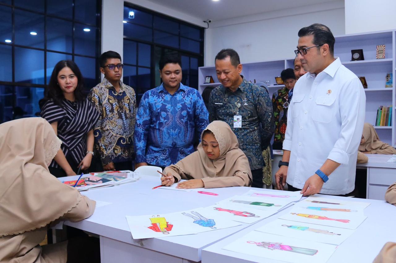 Tingkatkan Kualitas Pelaku Ekonomi Kreatif, Pemkab Kudus Gandeng Pihak Swasta – Pemerintah Provinsi Jawa Tengah