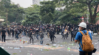 Lindungi Buruh dari Aksi Anarkis, Polisi Bubarkan Kelompok Anarko Yang Ganggu Aksi Damai Mayday
