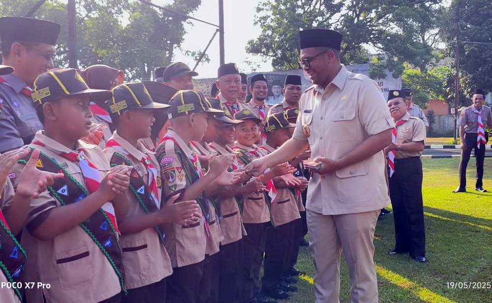 Kwarcab Batang Raih Penghargaan “Teladan” Pesta Siaga Kwarda Jateng