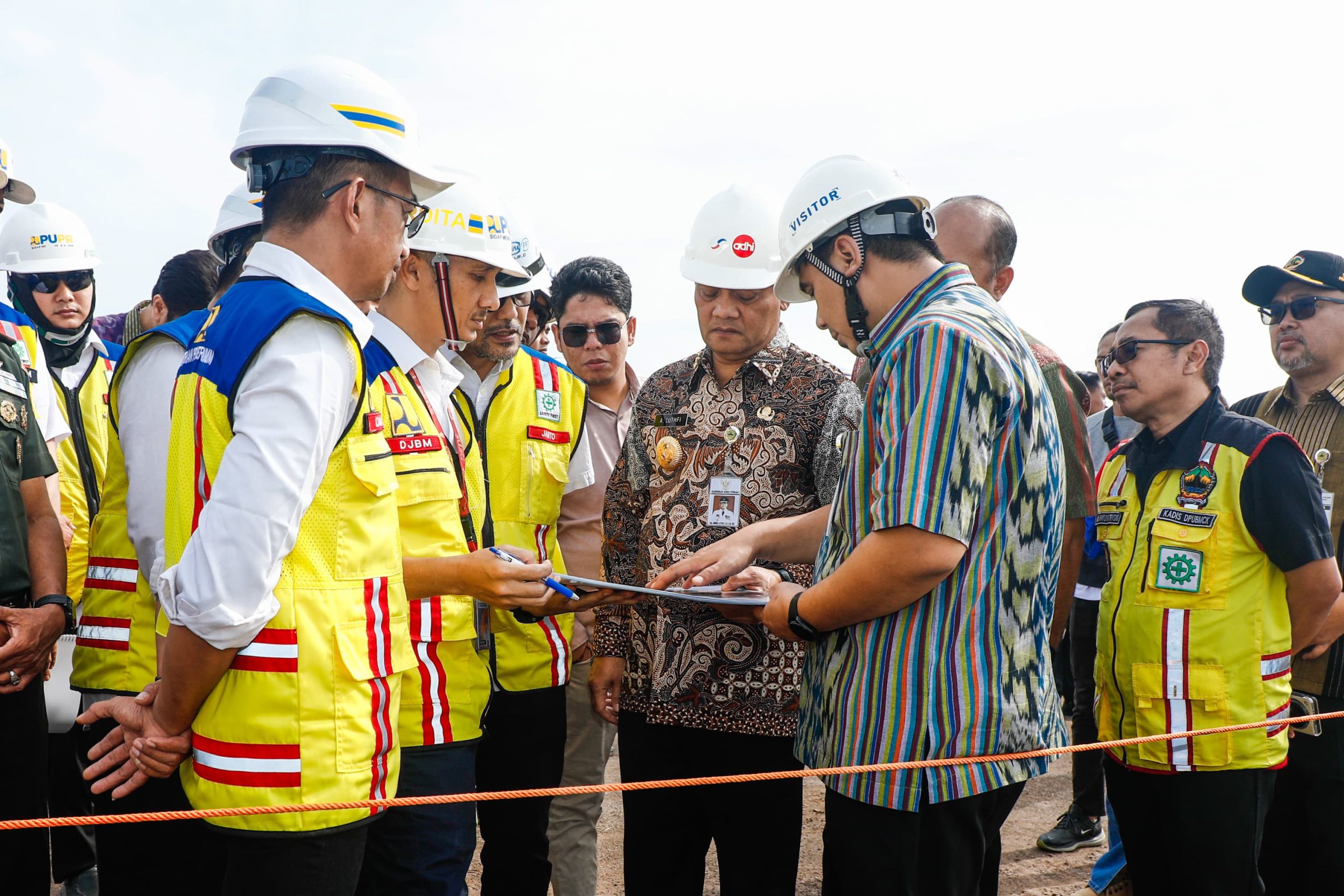 Luthfi-Yasin Cek Pembangunan Kolam Retensi Terboyo dan Sriwulan – Pemerintah Provinsi Jawa Tengah