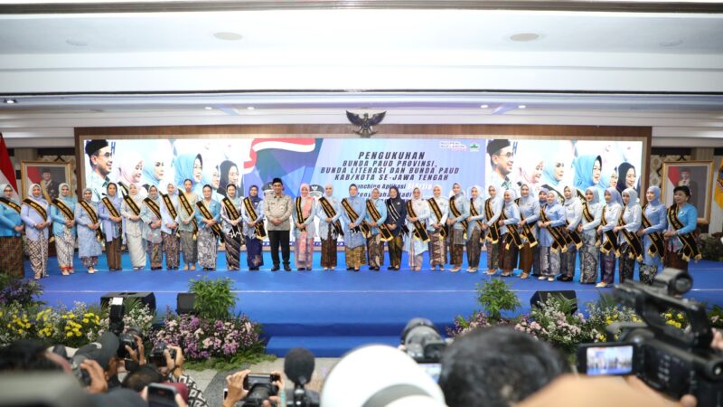 Kukuhkan Bunda PAUD dan Literasi se-Jateng, Nawal Dorong Tiap Desa Miliki PAUD – Pemerintah Provinsi Jawa Tengah