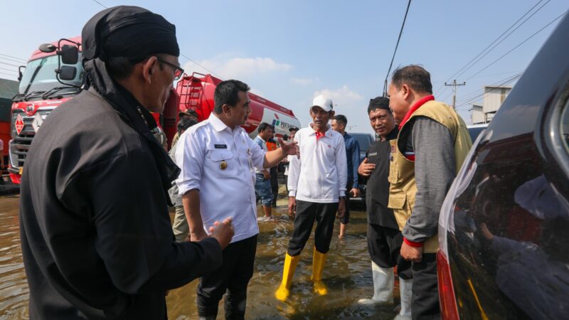Tinjau Banjir Rob di Jalan Pantura Demak, Taj Yasin Minta Cepat Dituntaskan – Pemerintah Provinsi Jawa Tengah