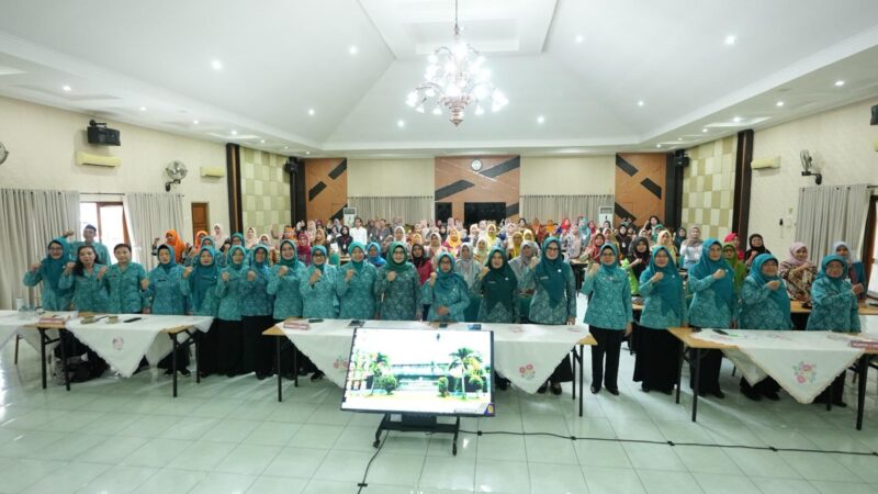 100 Kader PKK se-Jateng Antusias Ikuti Pelatihan Keterampilan Usaha Ekonomi Kreatif – Pemerintah Provinsi Jawa Tengah