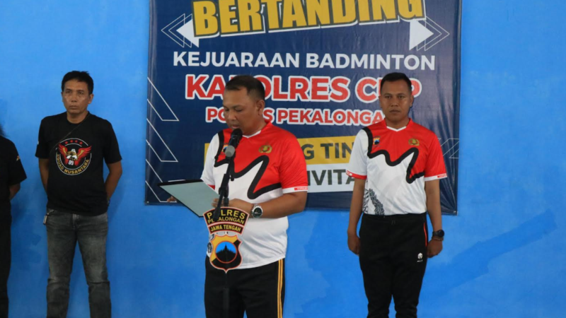 AKBP Doni Buka Turnamen Badminton Kapolres Cup 2025, 20 Tim Ikut Berpartisipasi