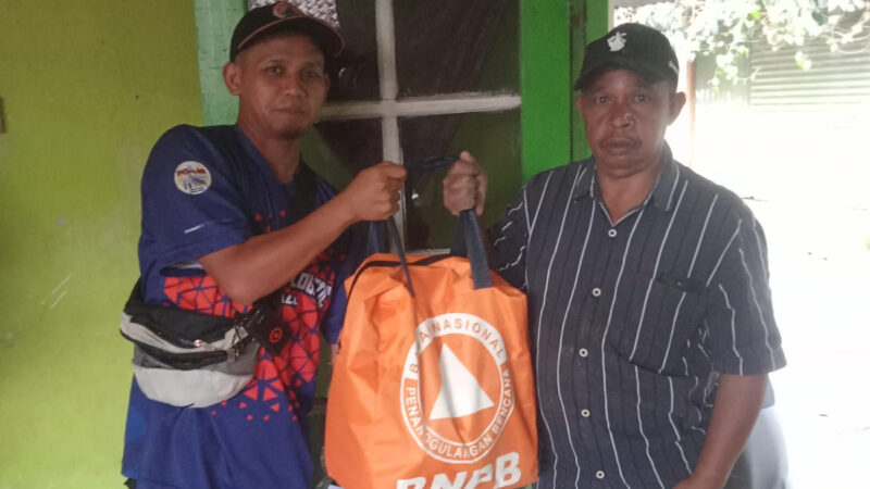 Tembok Rumah Tuwalman Roboh, BPBD Sigap Salurkan Bantuan – Pemerintah Provinsi Jawa Tengah