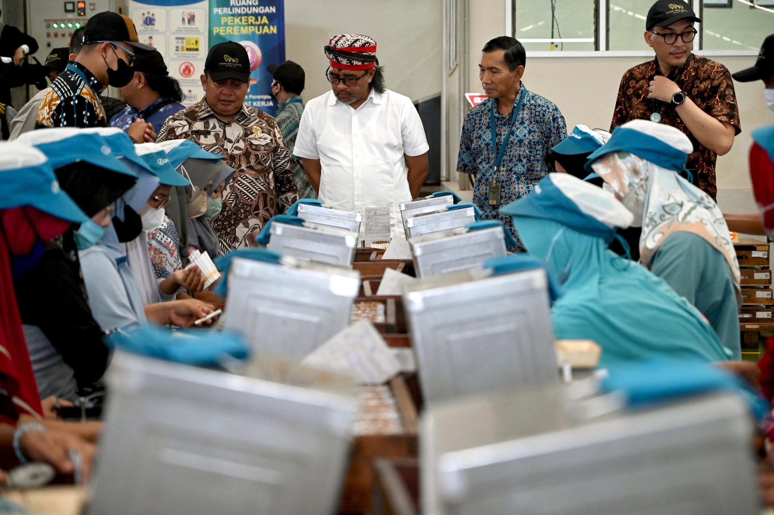 PT Djarum Pastikan Akan Serap Tembakau Petani Temanggung – Pemerintah Provinsi Jawa Tengah