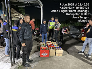 Polres Klaten Razia Dua Lokasi, Ratusan Botol Miras Disita