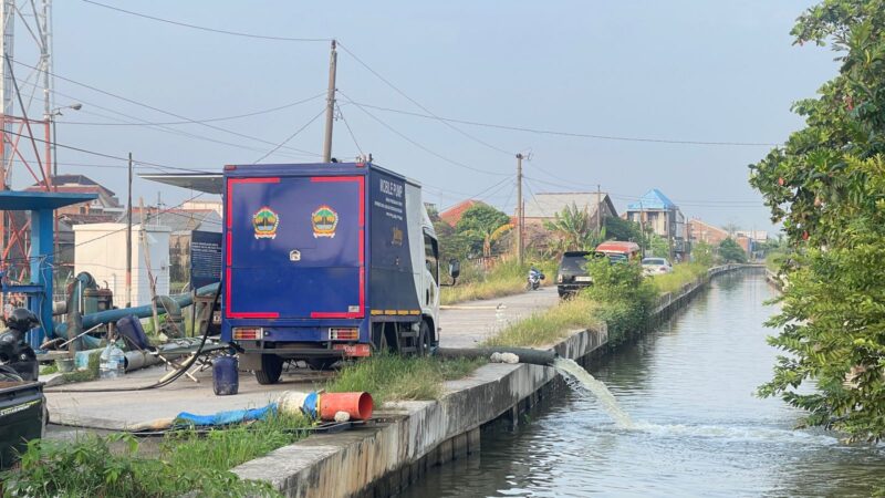 Tangani Rob Sayung Demak, Pemprov Jateng Perbanyak Pompa  – Pemerintah Provinsi Jawa Tengah