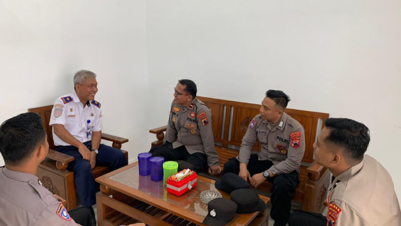 Satbinmas Polres Purbalingga Gandeng Dinas Perhubungan Cegah Premanisme di Terminal Bobotsari