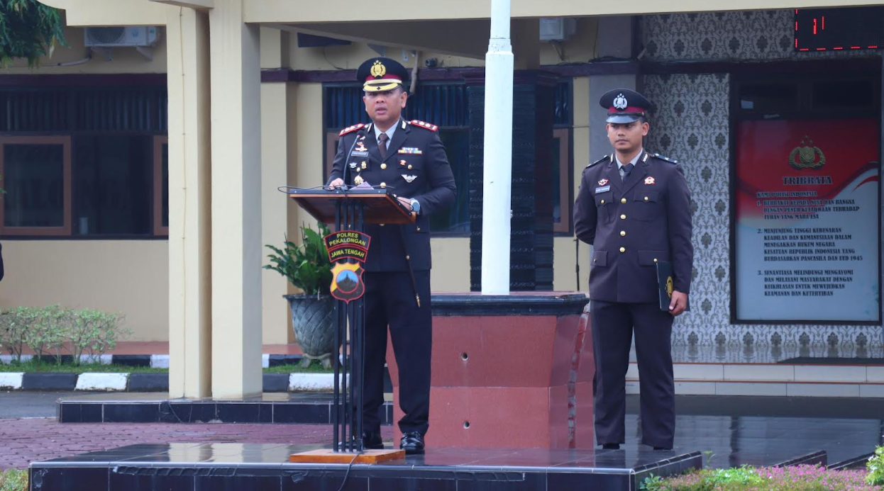 Kapolres Pekalongan Pimpin Upacara Memperingati Hari Lahir Pancasila