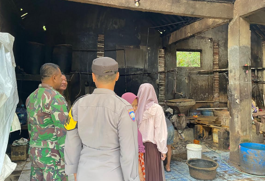 Pabrik Tahu di Wiradesa Pekalongan Terbakar