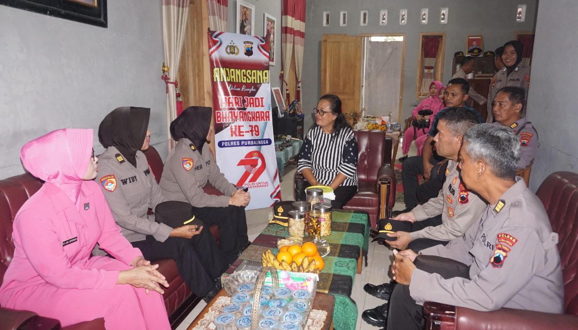 Polres Purbalingga Gelar Anjangsana Hari Bhayangkara Ke-79