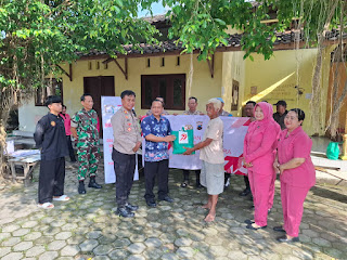 Polsek Klaten Utara Salurkan 20 Paket Sembako untuk Warga Kurang Mampu, Perkuat Solidaritas Sosial