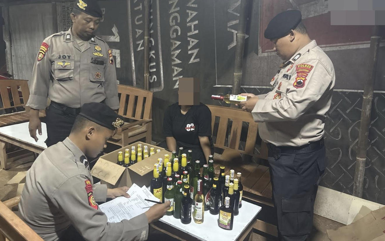 138 Botol Miras Diamankan Polisi dalam Kegiatan Cipta Kondisi yang Digelar Polres Pekalongan