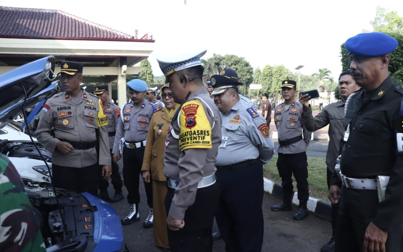 Wakapolres Pekalongan Pimpin Apel Gelar Pasukan Operasi Patuh Candi 2025