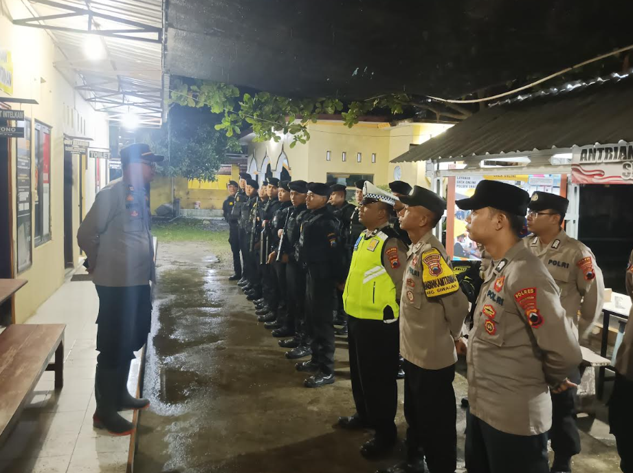 Pengesahan Warga Baru PSHT Parluh 17 di Pekalongan Dapatkan Pengamanan dari Polisi