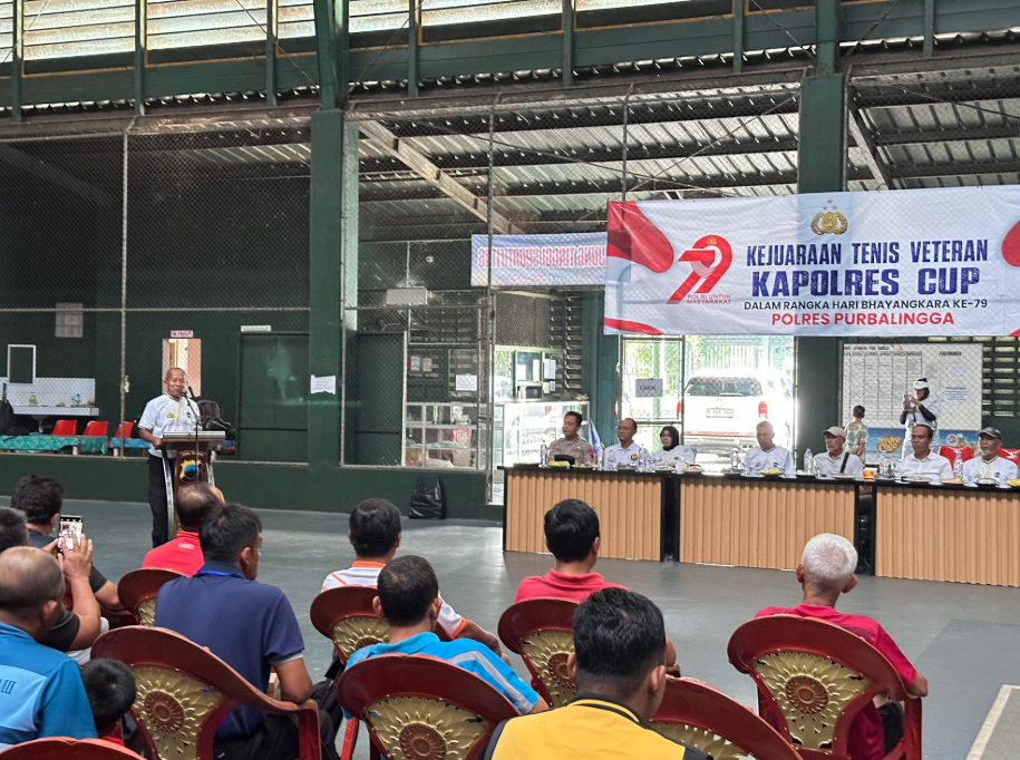 Polres Purbalingga Gelar Kejuaraan Tenis Veteran Hari Bhayangkara Ke-79