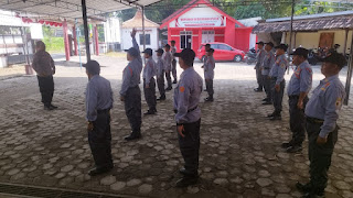 Bhabinkamtibmas Desa Barukan Dorong Penguatan Linmas Lewat Pelatihan Tahun 2025