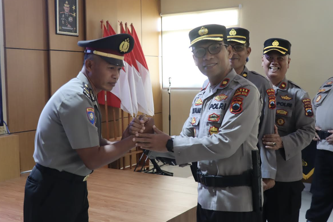 Ipda Zubaedi Raih Kenaikan Pangkat Pengabdian, Begini Pesan Wakapolres Magelang Kota