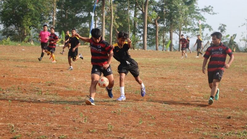 Turnamen Sepak Bola Dandim Cup Gairahkan Semangat Pemuda Bungu
